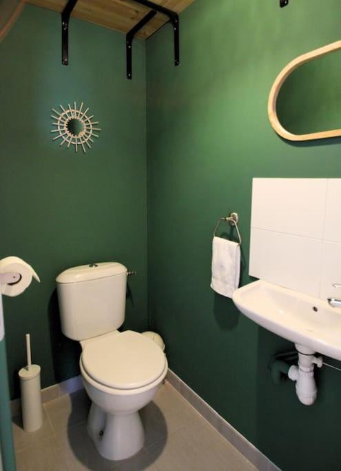 Cosy Appartement Entre Vignes Et Garrigue Avec Piscine Peret Bagian luar foto